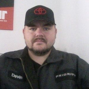 Meet your Posher, Devin